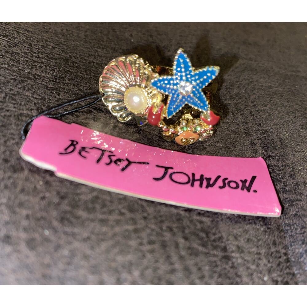 Betsey Johnson Ring Beach Sea Crab Starfish Faux Pearl Rhinestone Gold Tone